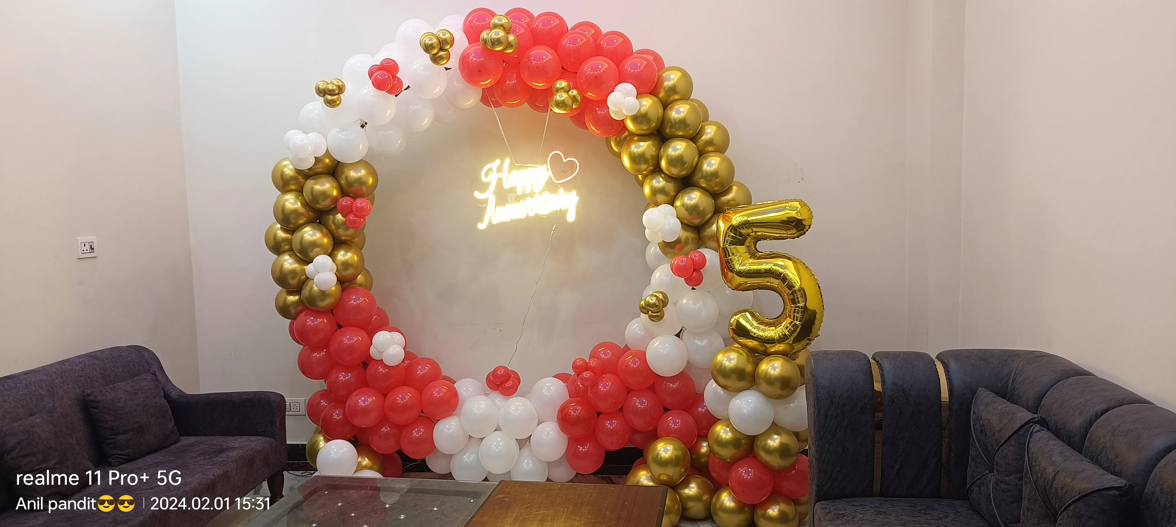 Anniversary Decor 10